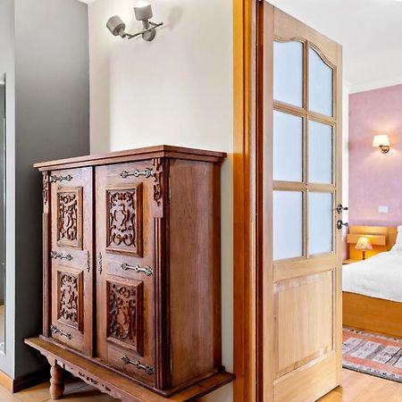 בוקרשט 125 Sqm Family Friendly With Kids Room מראה חיצוני תמונה